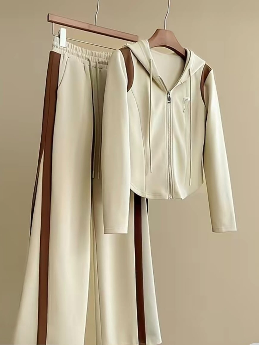 Women’s Cream Hooded Track Jacket & Wide-Leg Pants Set